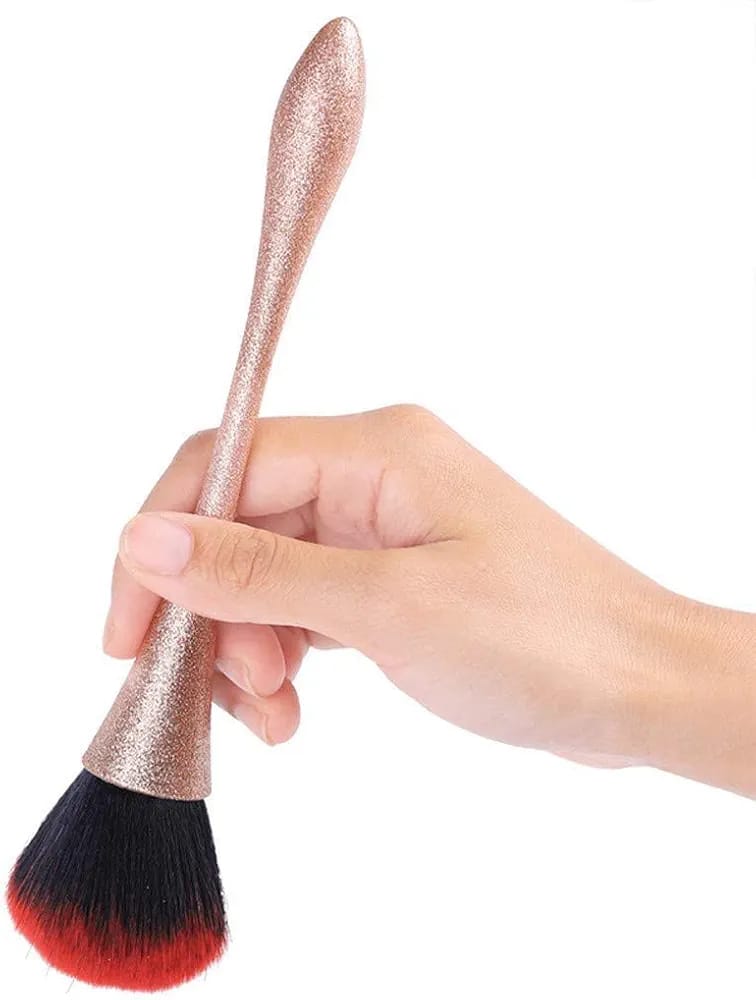 DUST NAIL BRUSH #4